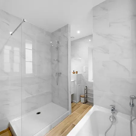 Lägenhet Charme & Confort Avec Exterieur Privatif En Dijon