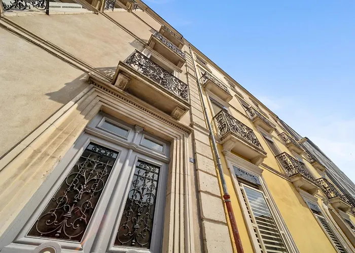 アパート Charme & Confort Avec Exterieur Privatif En ディジョン